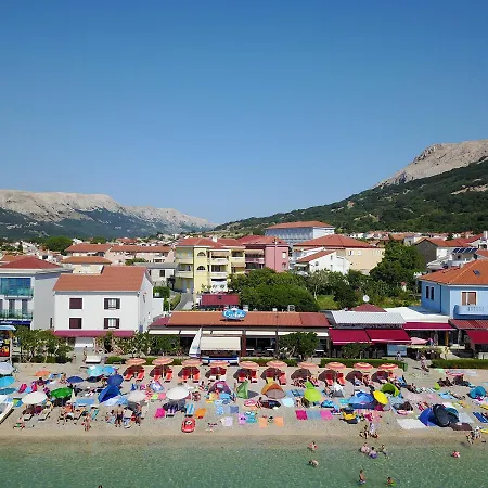 Dani Bogdesic * Baška